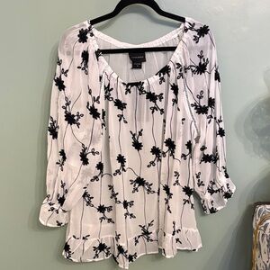 Chic White and Black Floral Blouse